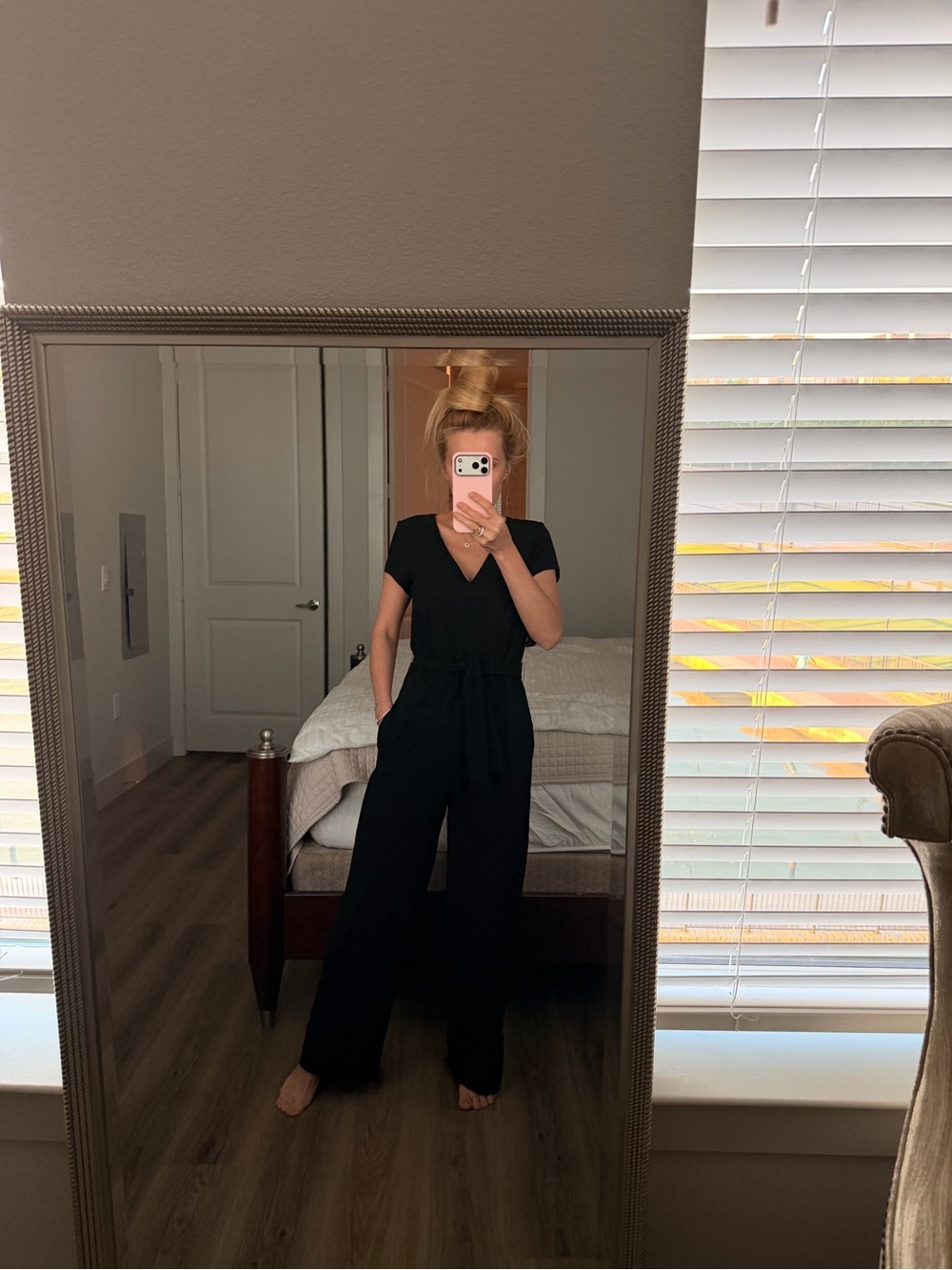 Massimo Dutti Black V-Neck Short-Sleeve Wide-Leg Jumpsuit with Waist Tie